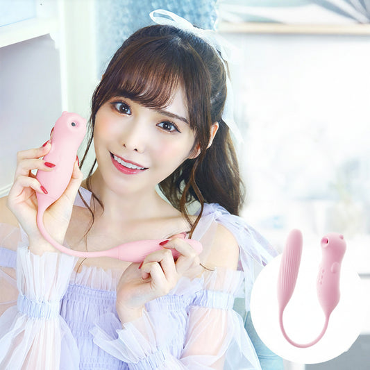 Mizz Zee - Shuang Dou Sucking Pulse Vibrator