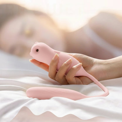 Mizz Zee - Shuang Dou Sucking Pulse Vibrator