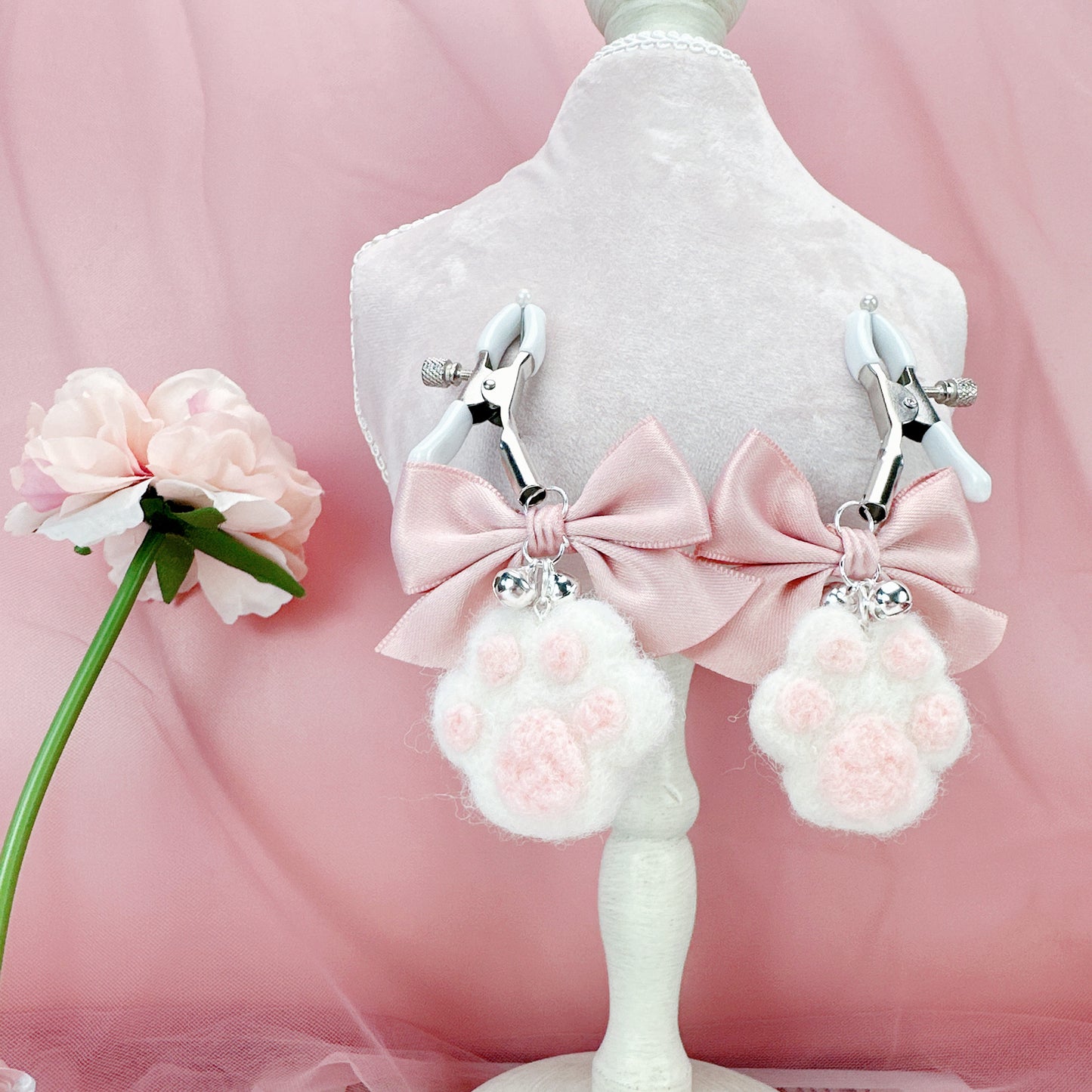 Kitty Paw Ribbon Clips